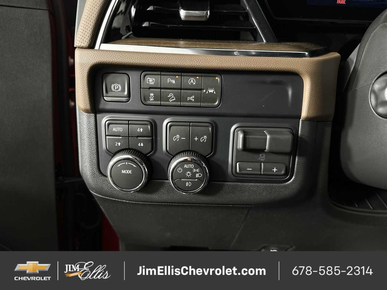 New 2026 Chevrolet Tahoe High Country w/ Sun And Tow Package image 25