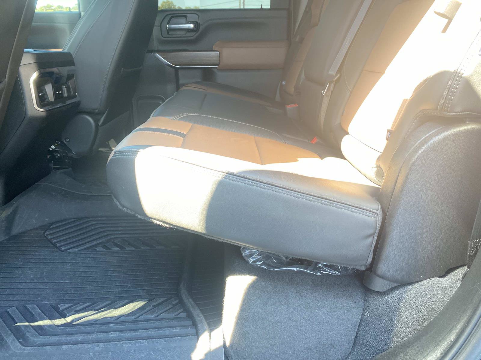 Used 2022 Chevrolet Silverado 3500 High Country AWD/4WD image 14