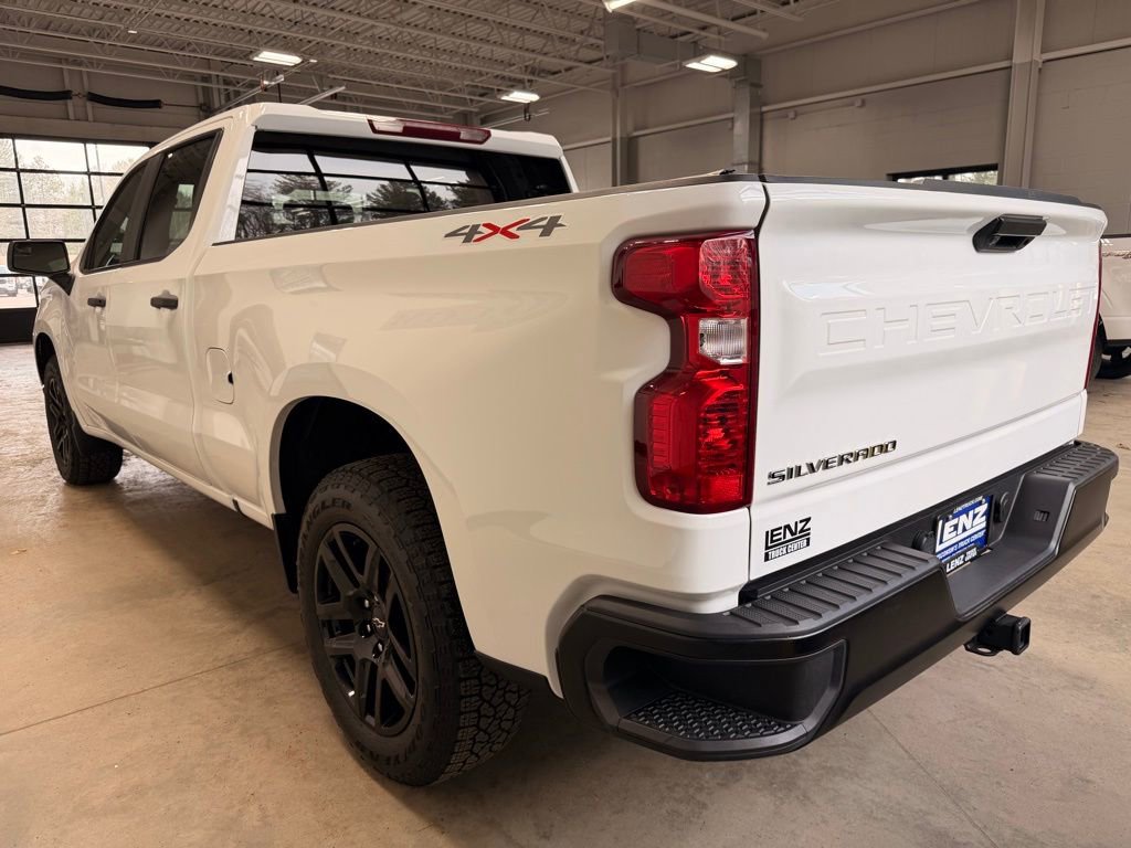 Used 2024 Chevrolet Silverado 1500 W/T w/ WT Value Package image 5