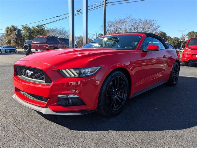 Used 2016 Ford Mustang Premium image 9