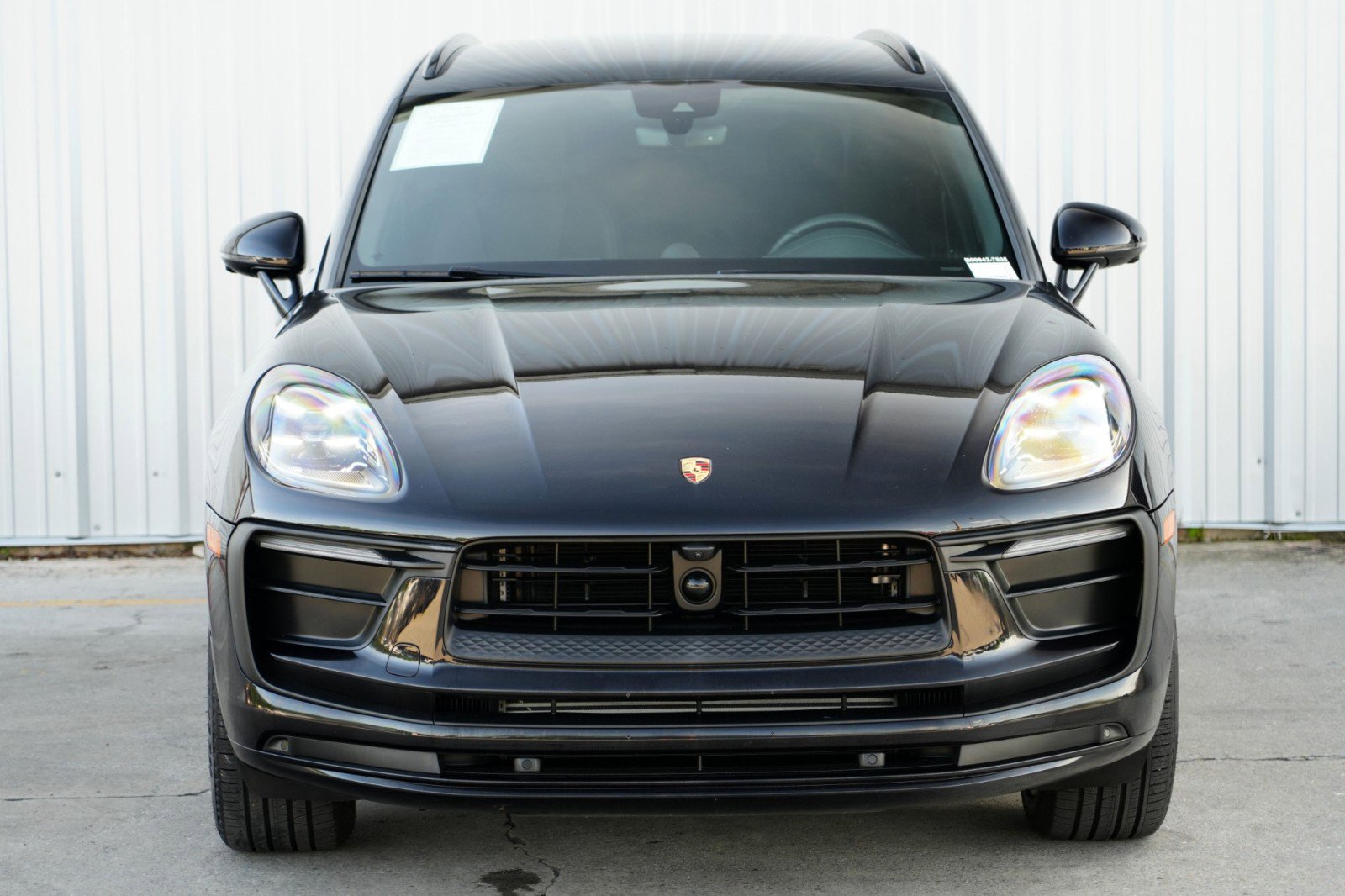 Used 2024 Porsche Macan image 45