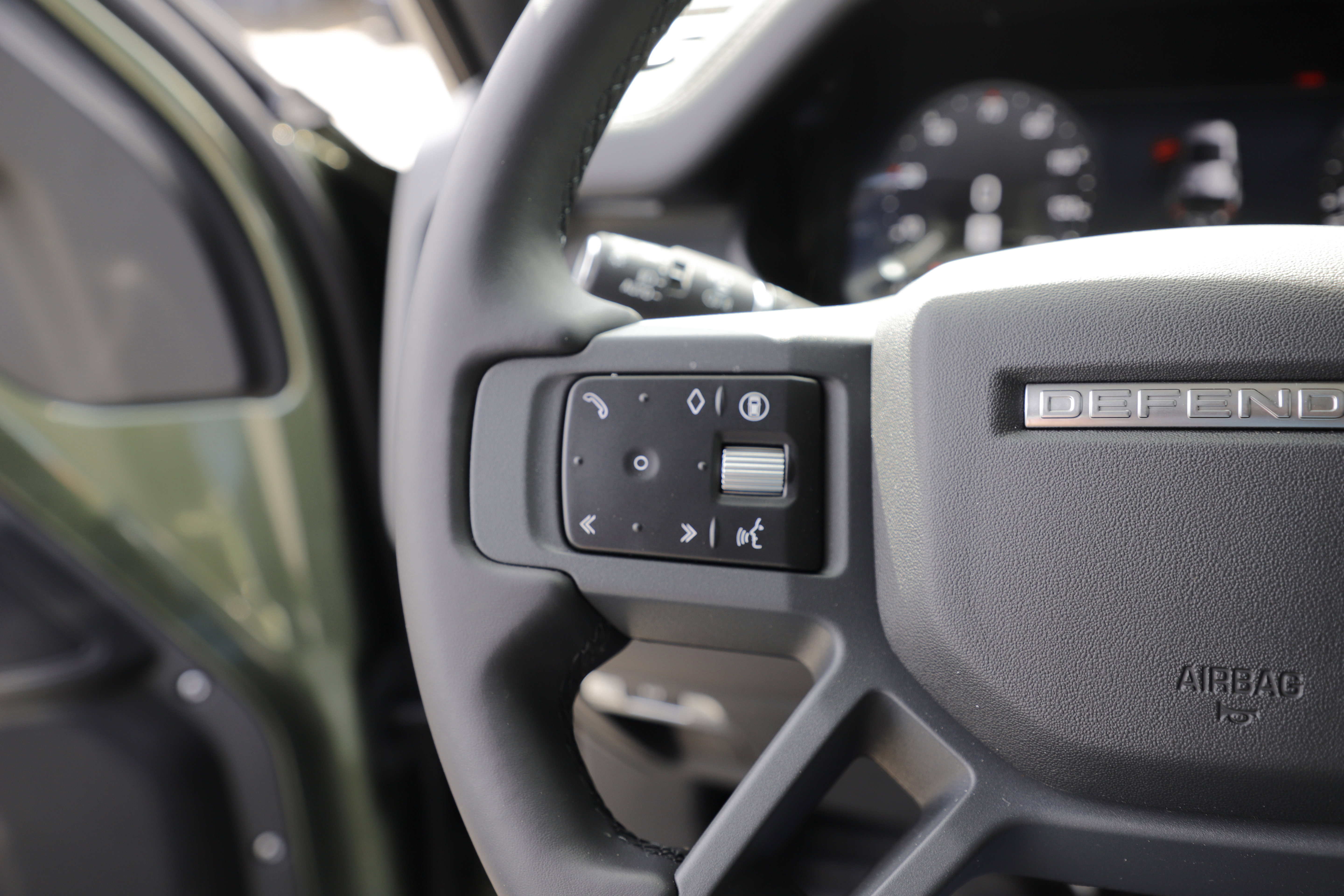 New 2026 Land Rover Defender 110 S AWD/4WD image 23