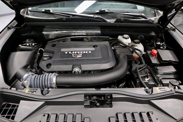 Used 2025 Cadillac XT4 Premium Luxury w/ Cold Weather Package image 17