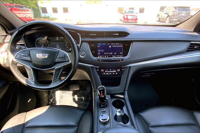 Used 2024 Cadillac XT5 Luxury AWD/4WD image 15