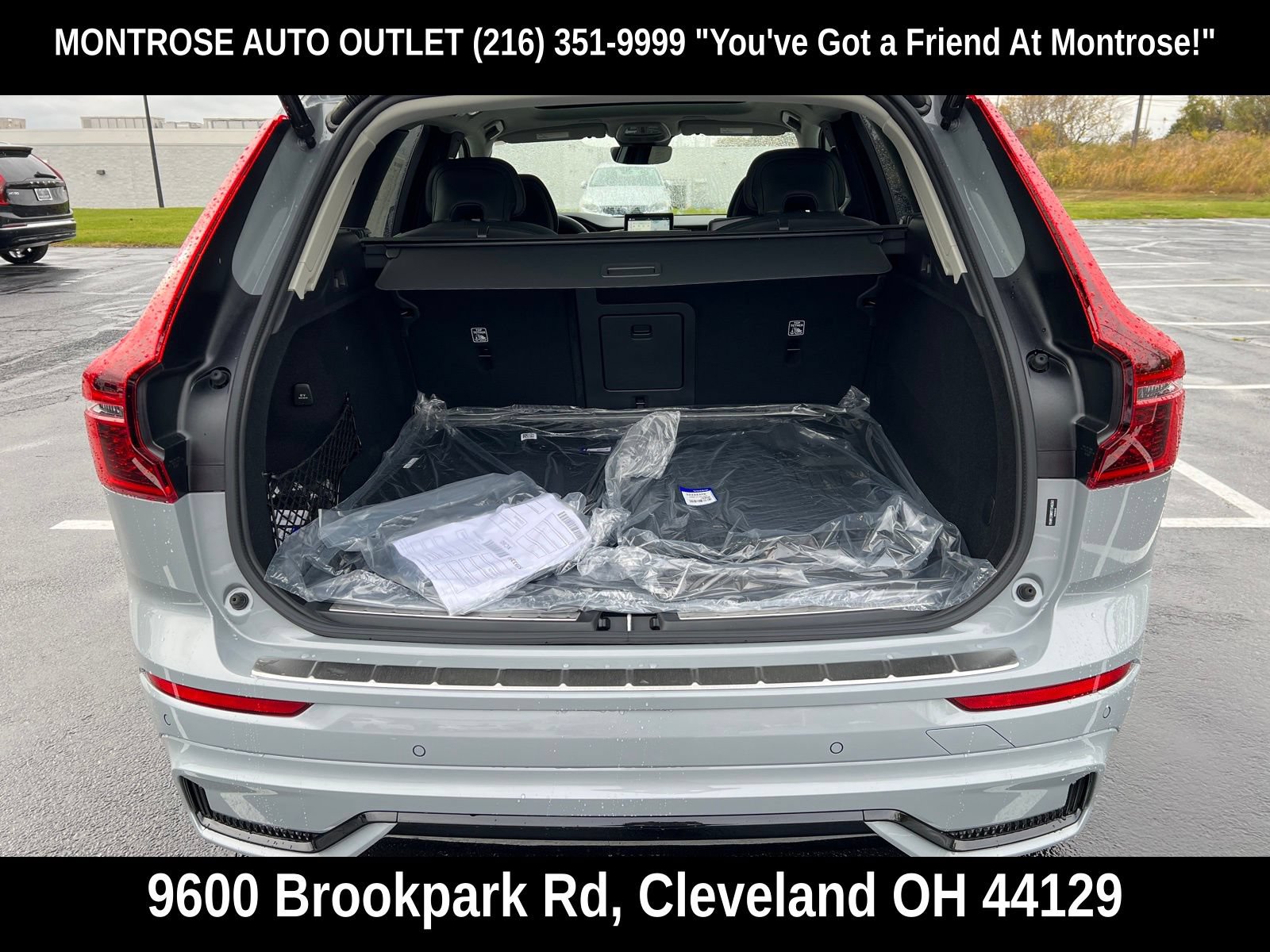 New 2026 Volvo XC60 B5 Plus w/ Protection Package Premier AWD/4WD image 39