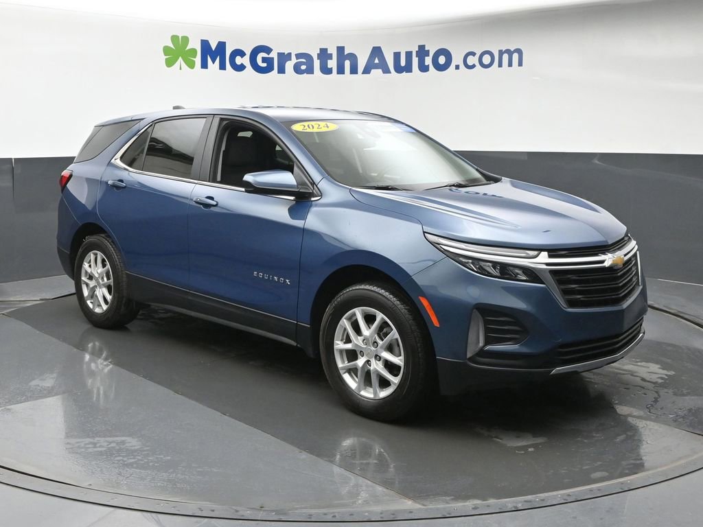 Used 2024 Chevrolet Equinox LT AWD/4WD image 2