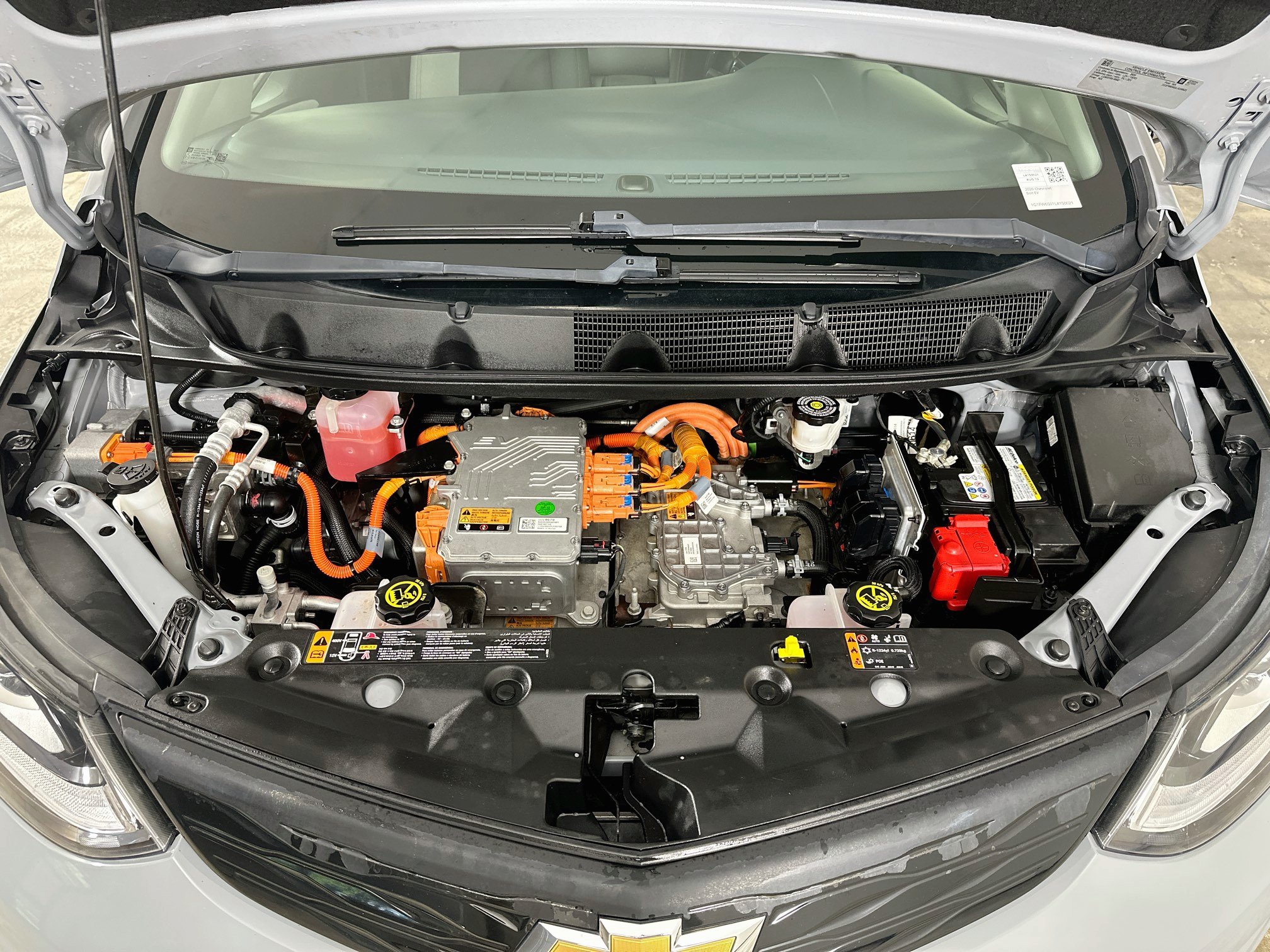 Used 2020 Chevrolet Bolt LT FWD image 31