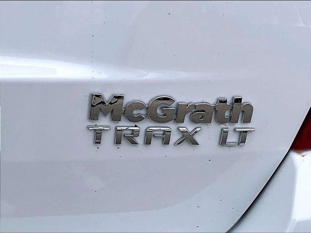 Used 2020 Chevrolet Trax LT w/ LT Convenience Package FWD image 26