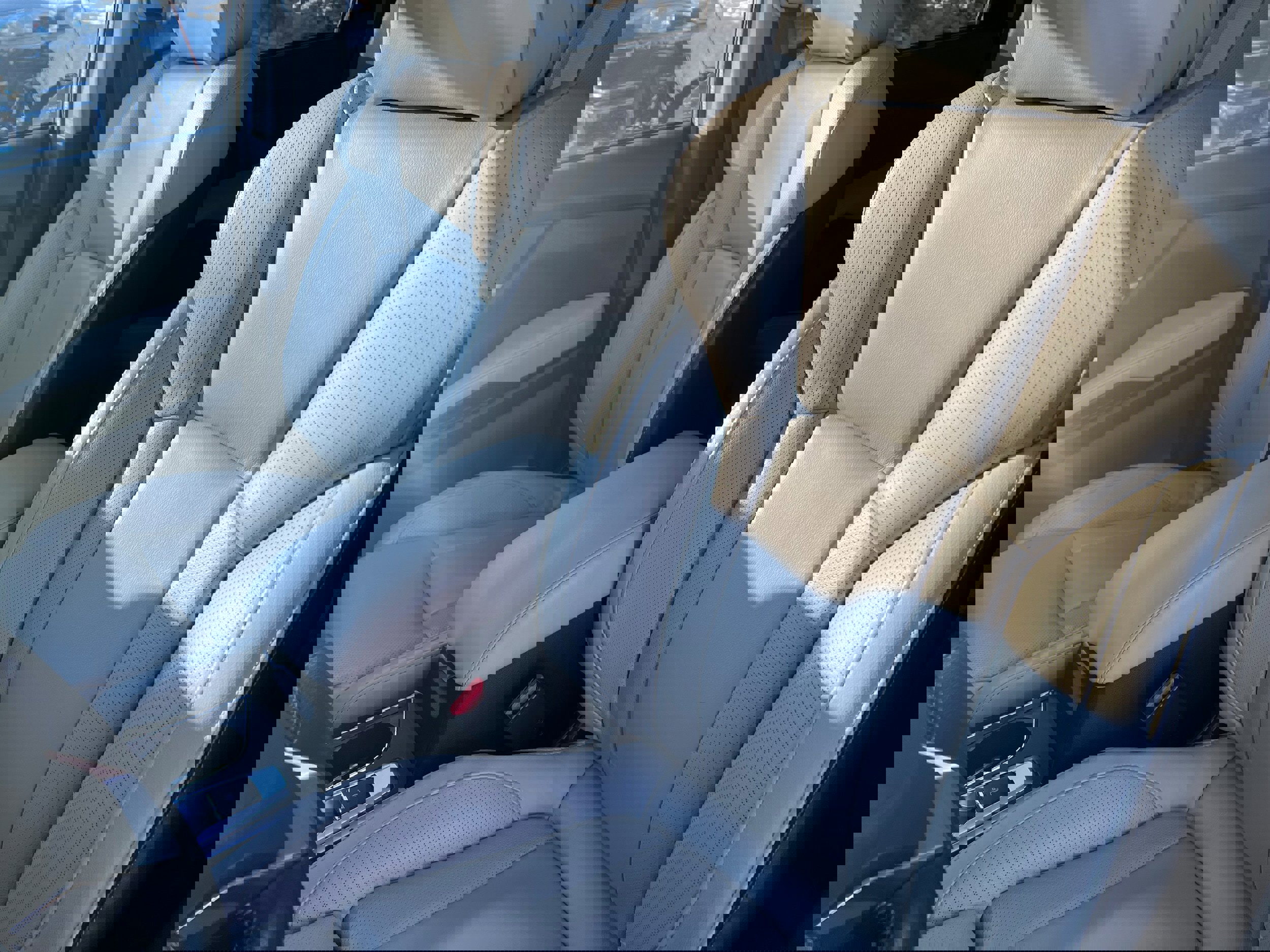 Used 2019 Subaru Ascent Limited w/ Popular Package #2 image 19