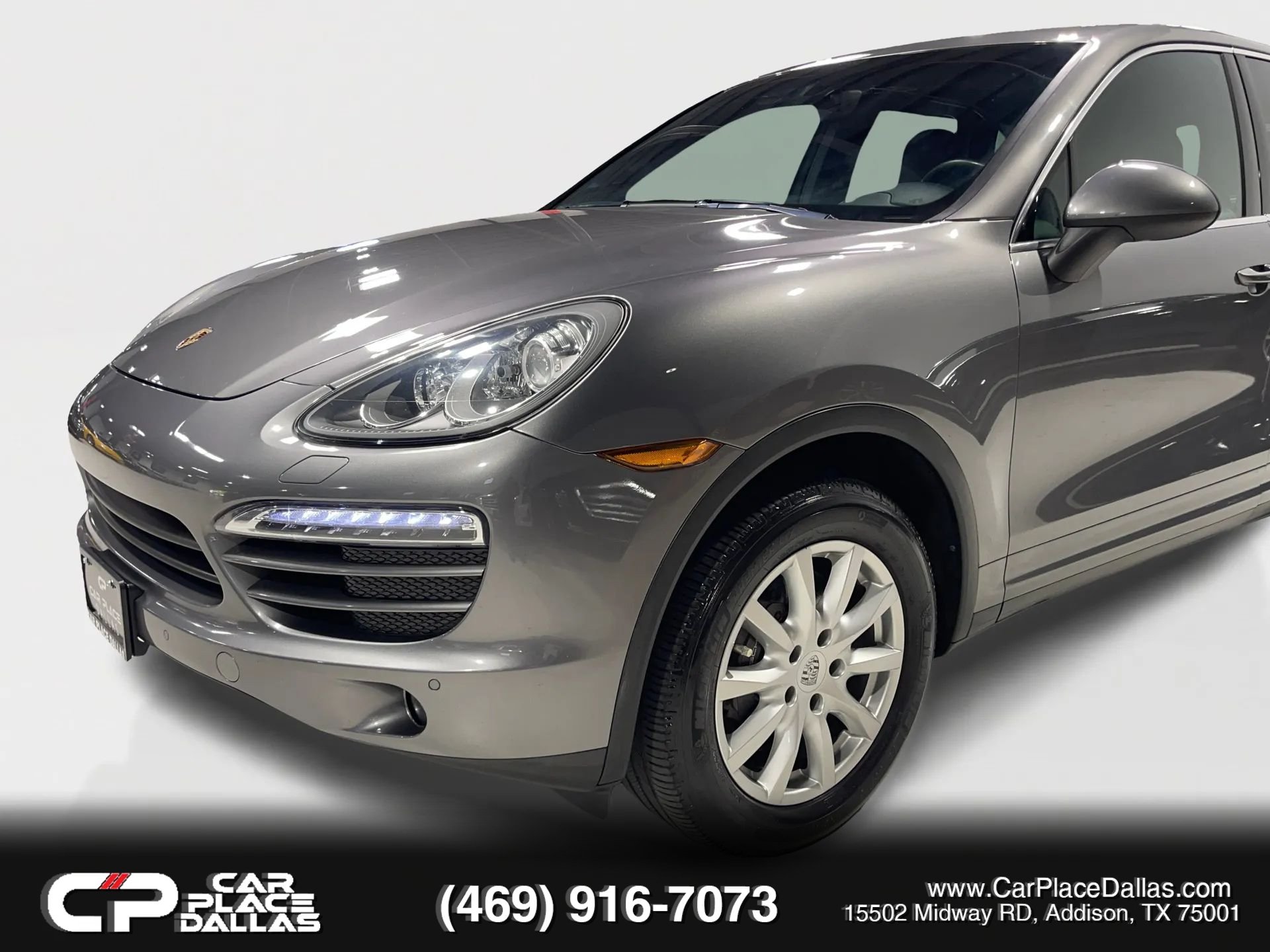 Used 2014 Porsche Cayenne AWD/4WD image 4