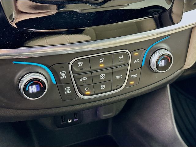 Used 2023 Chevrolet Traverse LS w/ Safety Package image 25