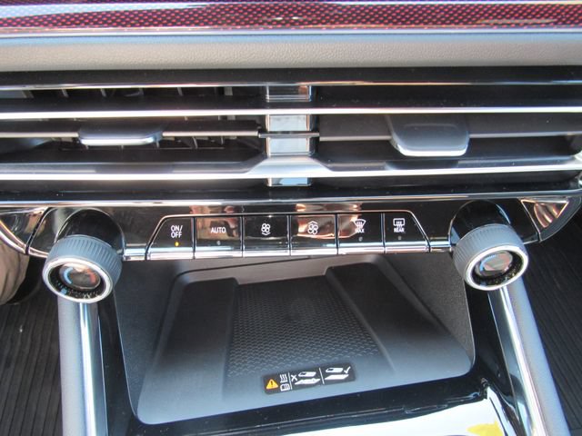 Used 2026 Chevrolet Traverse Z71 w/ Enhanced Driving Package AWD/4WD image 20
