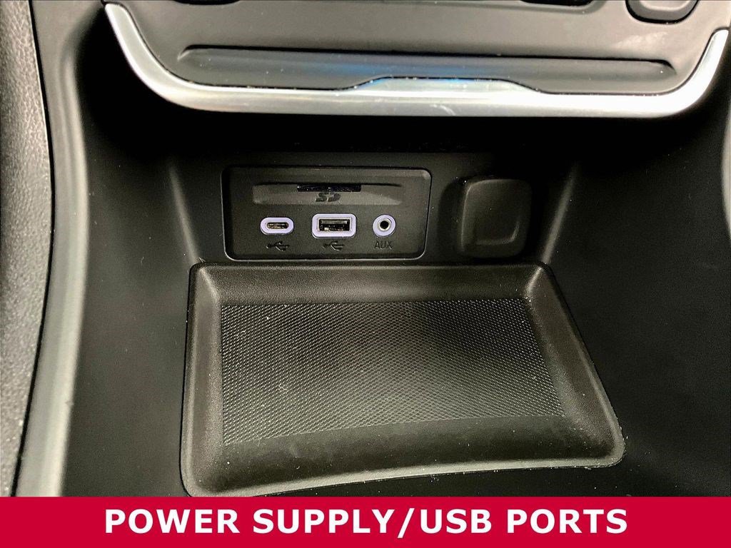 Used 2021 GMC Terrain SLT w/ LPO, Floor Liner Package FWD image 16