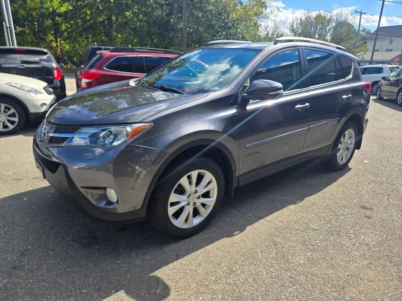 Used 2014 Toyota RAV4 Limited image 13