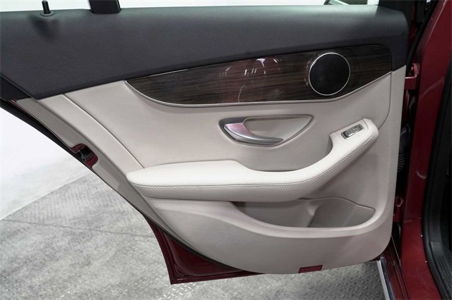 Used 2018 Mercedes-Benz C 300 C 300 image 25