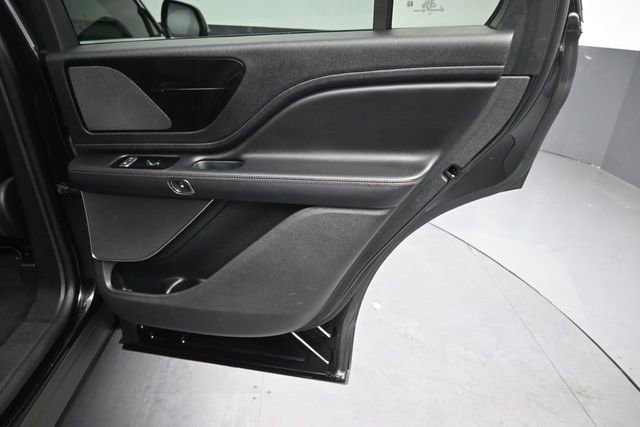 Certified 2023 Lincoln Aviator AWD w/ Premium Package image 28