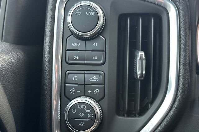 Used 2020 GMC Sierra 3500 Denali w/ Denali Ultimate Package image 41