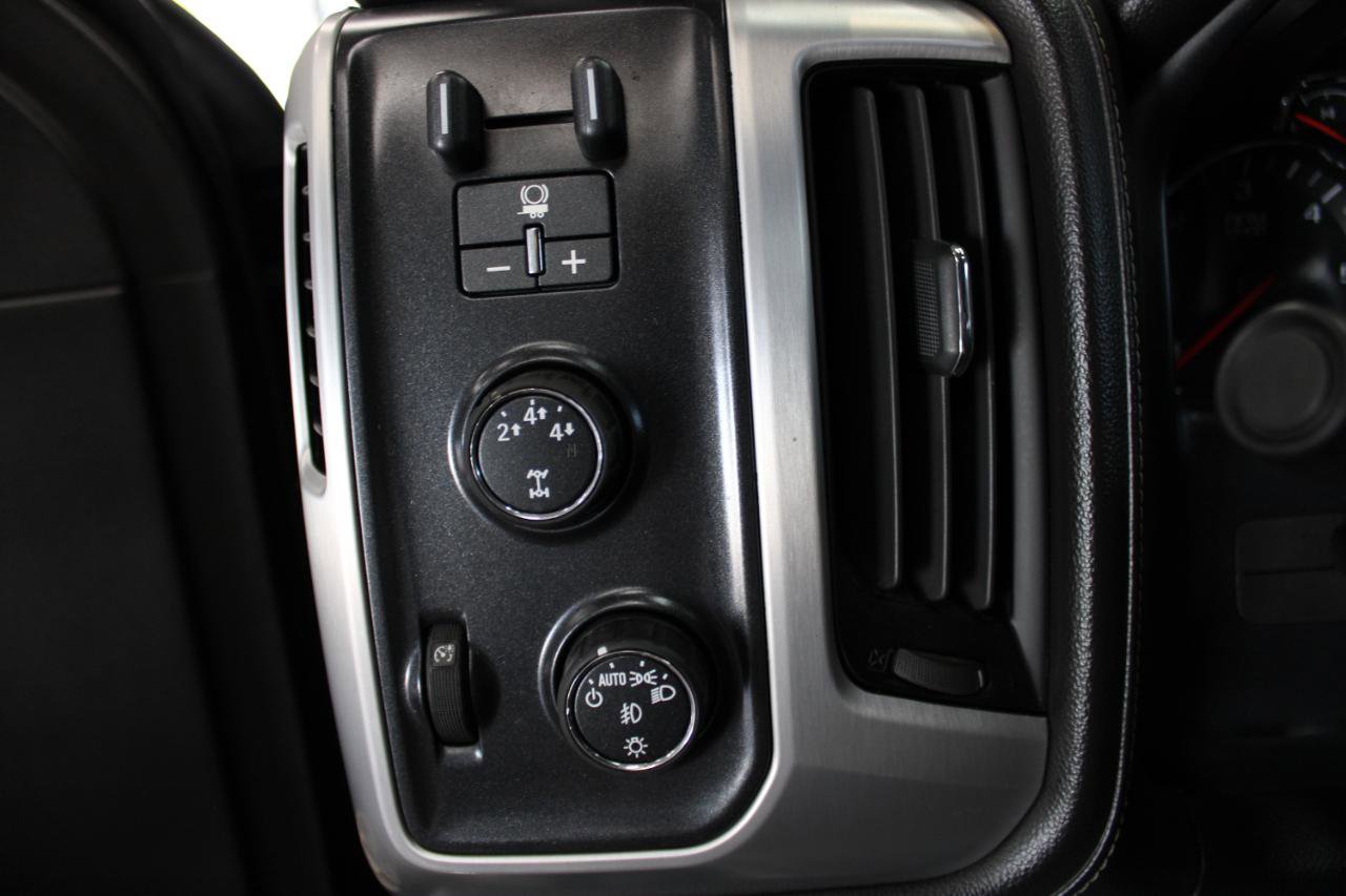 Used 2015 GMC Sierra 2500 SLT w/ Driver Alert Package AWD/4WD image 19