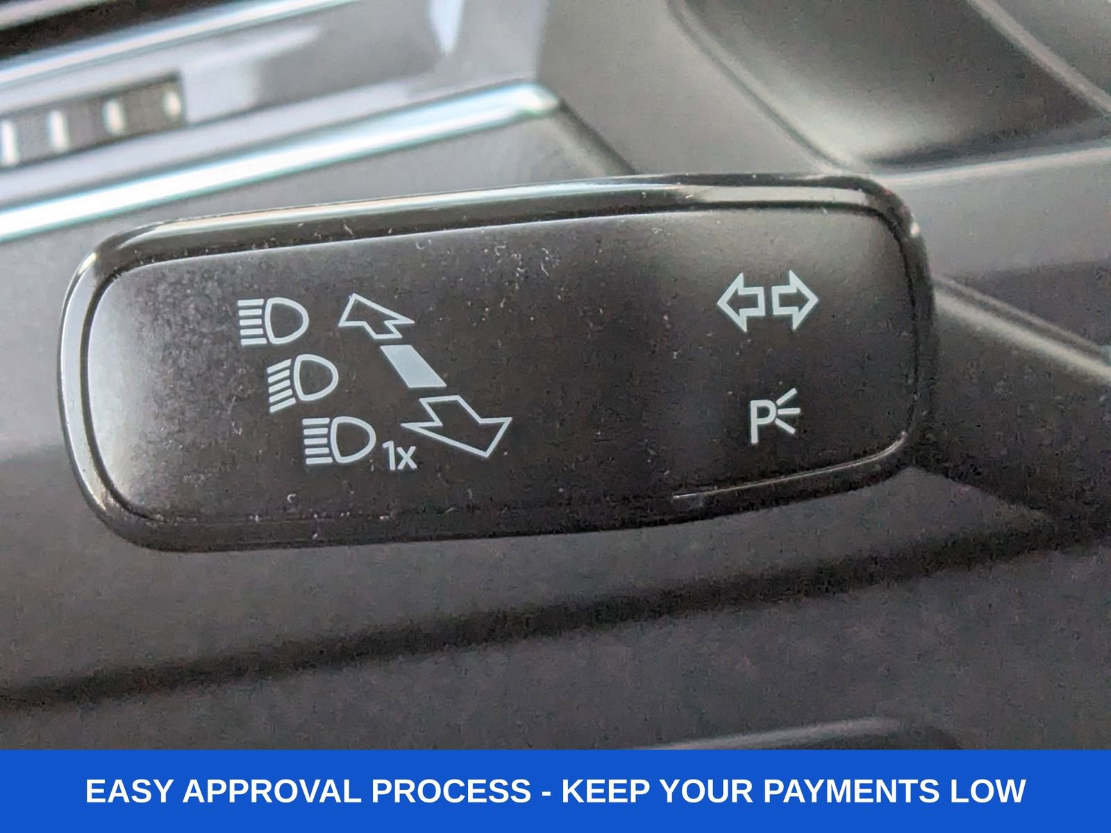 Used 2021 Volkswagen Tiguan SEL image 37