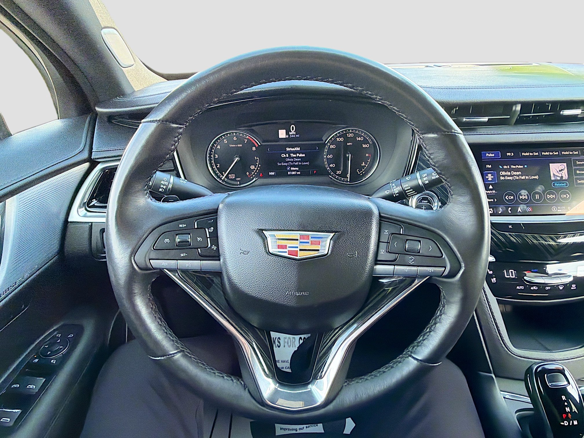 Used 2024 Cadillac XT6 Premium Luxury FWD image 11