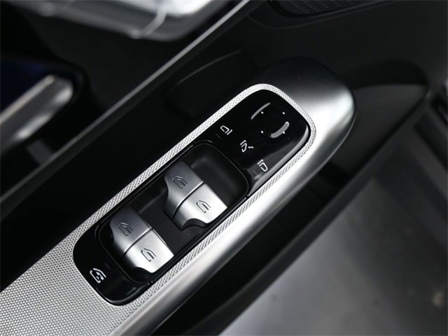 New 2026 Mercedes-Benz GLC 300 image 13