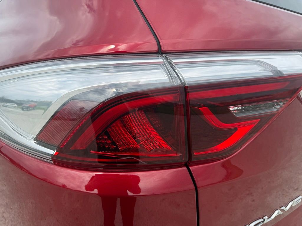 Used 2024 Buick Enclave Essence FWD image 10