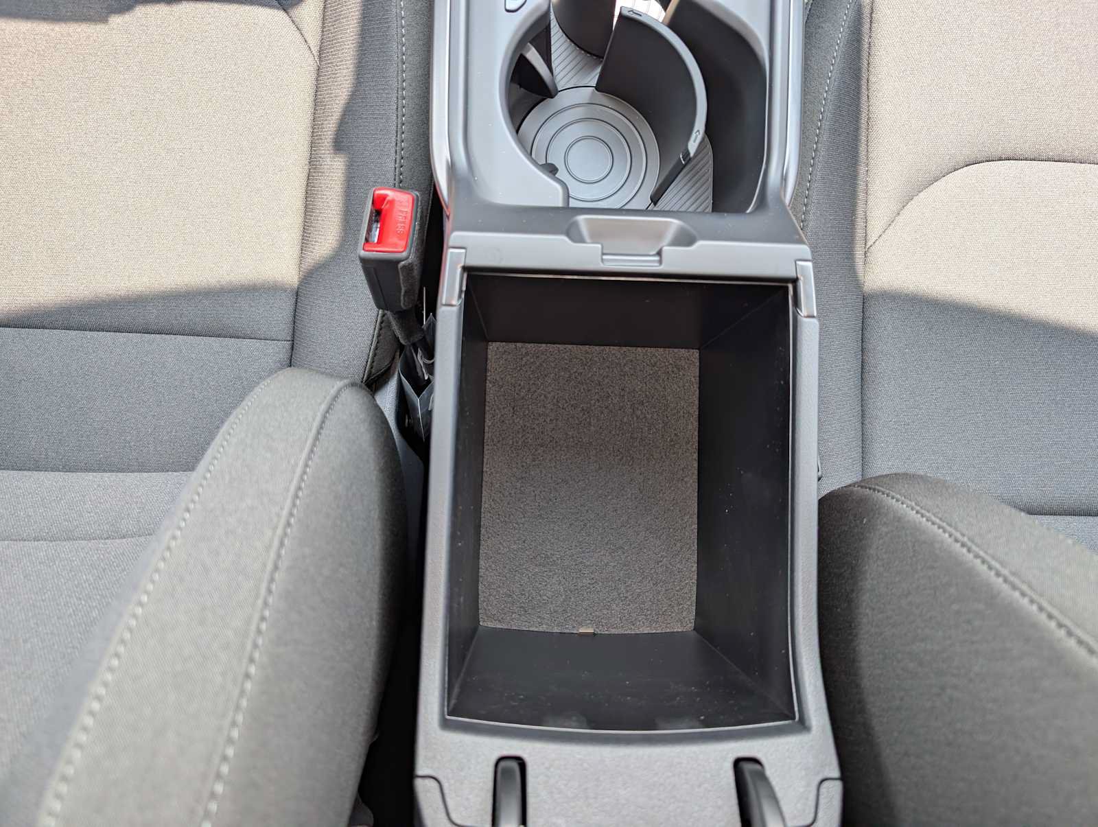 New 2026 Kia K4 FWD image 13