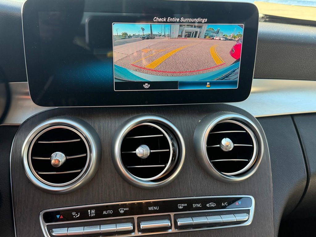 Used 2020 Mercedes-Benz C 300 Sedan image 12