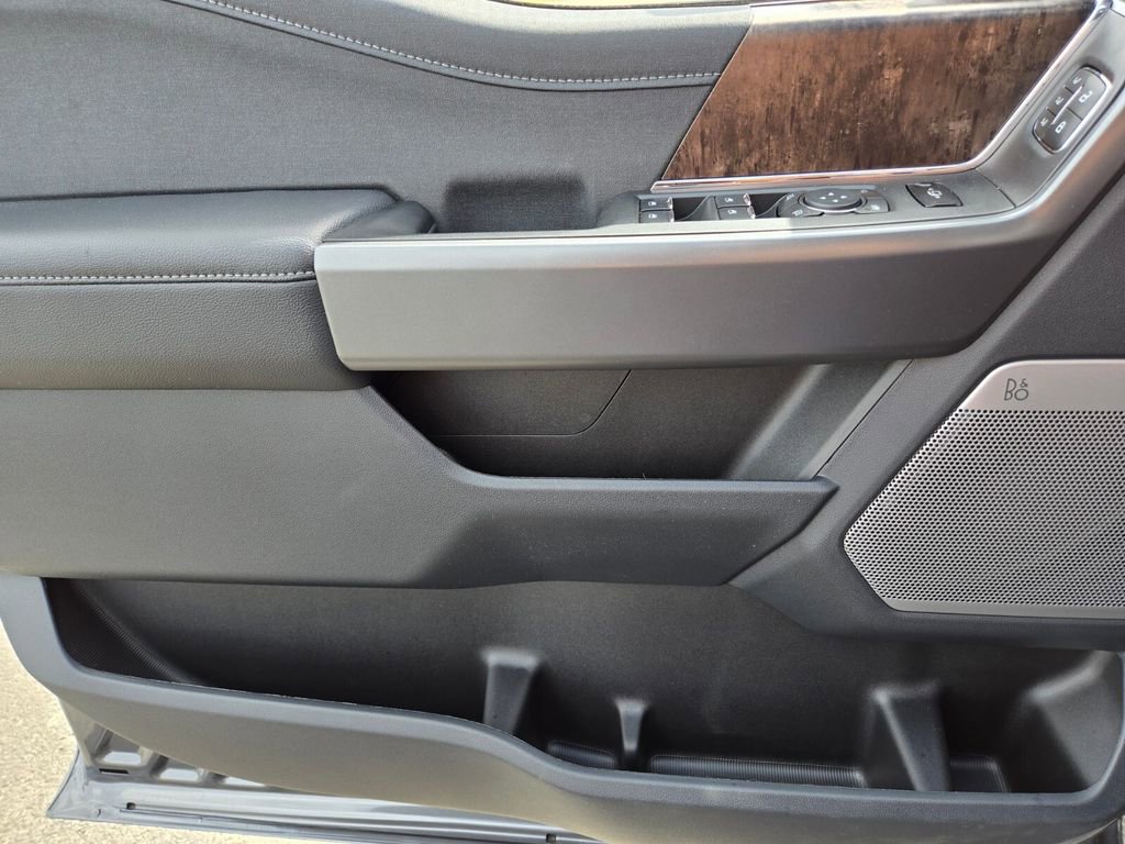 New 2026 Ford F350 Lariat image 27