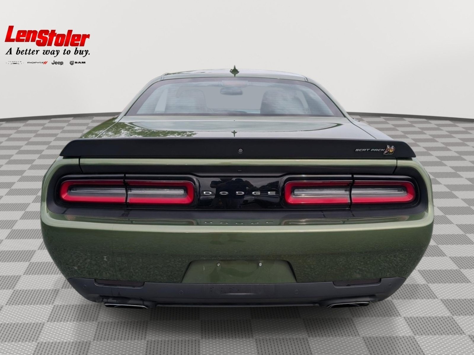 Used 2021 Dodge Challenger R/T Scat Pack RWD image 4
