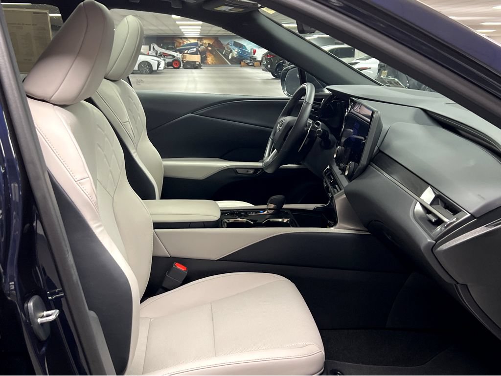 Certified 2025 Lexus RX 350 Premium w/ Convenience Package AWD/4WD image 25