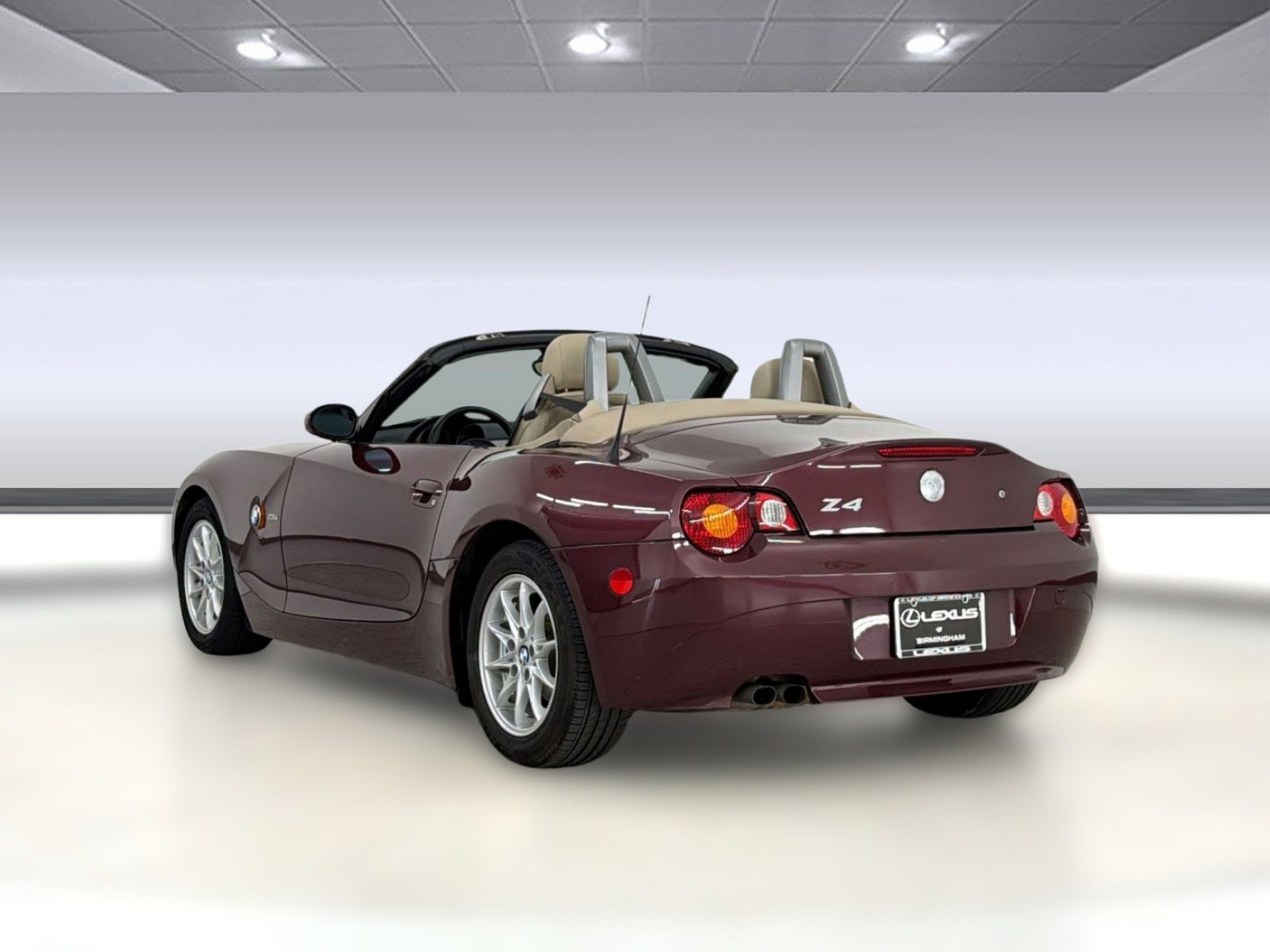 Used 2004 BMW Z4 2.5i image 3