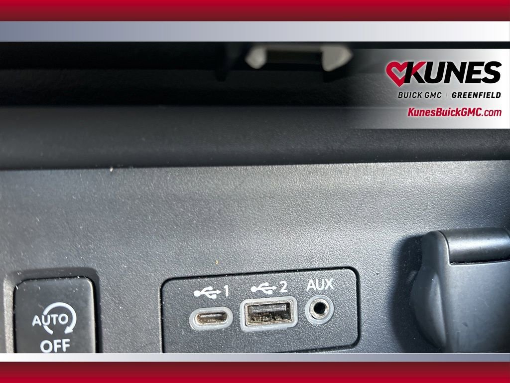 Used 2024 Nissan Sentra SV image 34