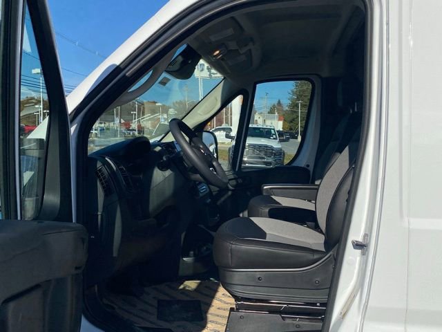 New 2026 RAM ProMaster 2500 w/ Convenience Group FWD image 17