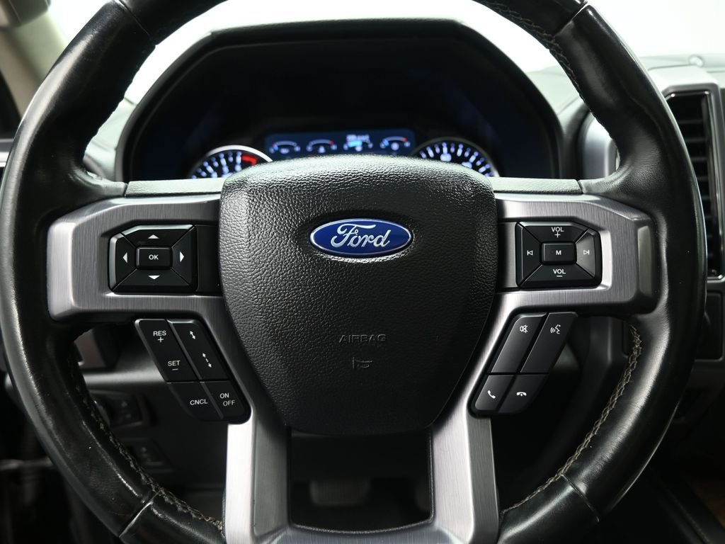 Used 2019 Ford Expedition Platinum RWD image 13