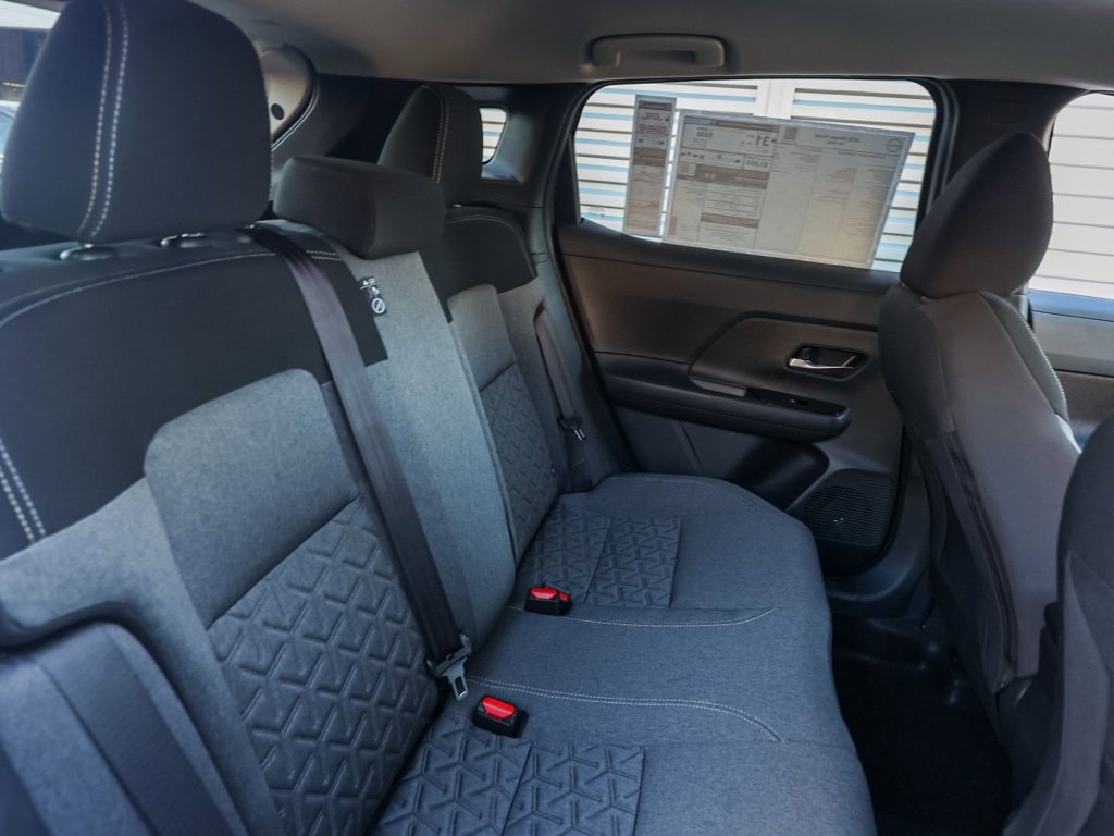 New 2026 Nissan Kicks SV image 18