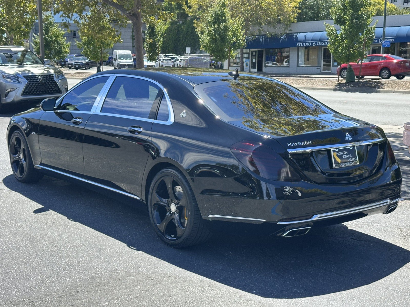 Used 2016 Mercedes-Benz Maybach S 600 image 12