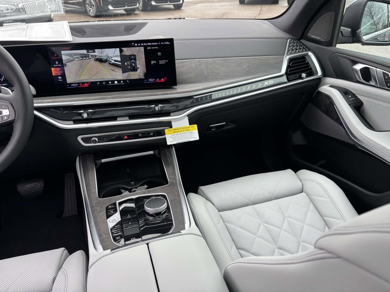 New 2026 BMW X5 xDrive40i AWD/4WD image 32
