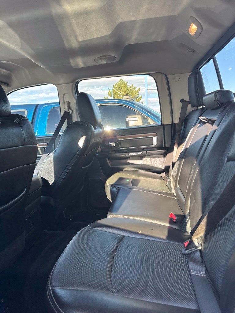 Used 2016 RAM 2500 Laramie w/ Sport Appearance Group AWD/4WD image 5