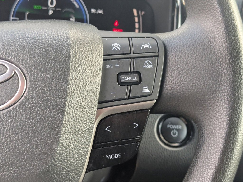 Used 2025 Toyota Camry LE image 26