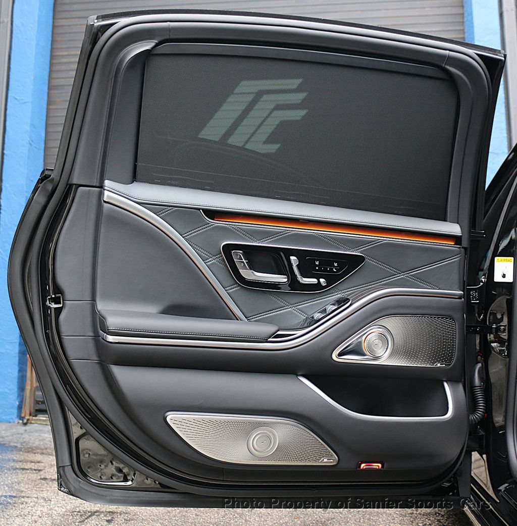 Used 2025 Mercedes-Benz Maybach S 680 4MATIC image 26