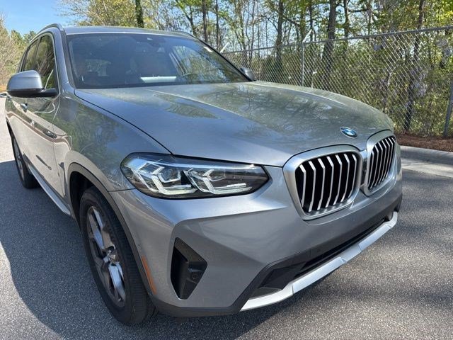 Used 2024 BMW X3 sDrive30i w/ Premium Package image 3