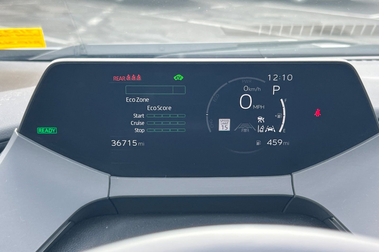 Used 2024 Toyota Prius LE image 29