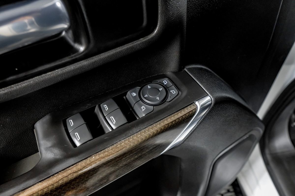 Used 2021 Chevrolet Silverado 2500 LT w/ Convenience Package image 34