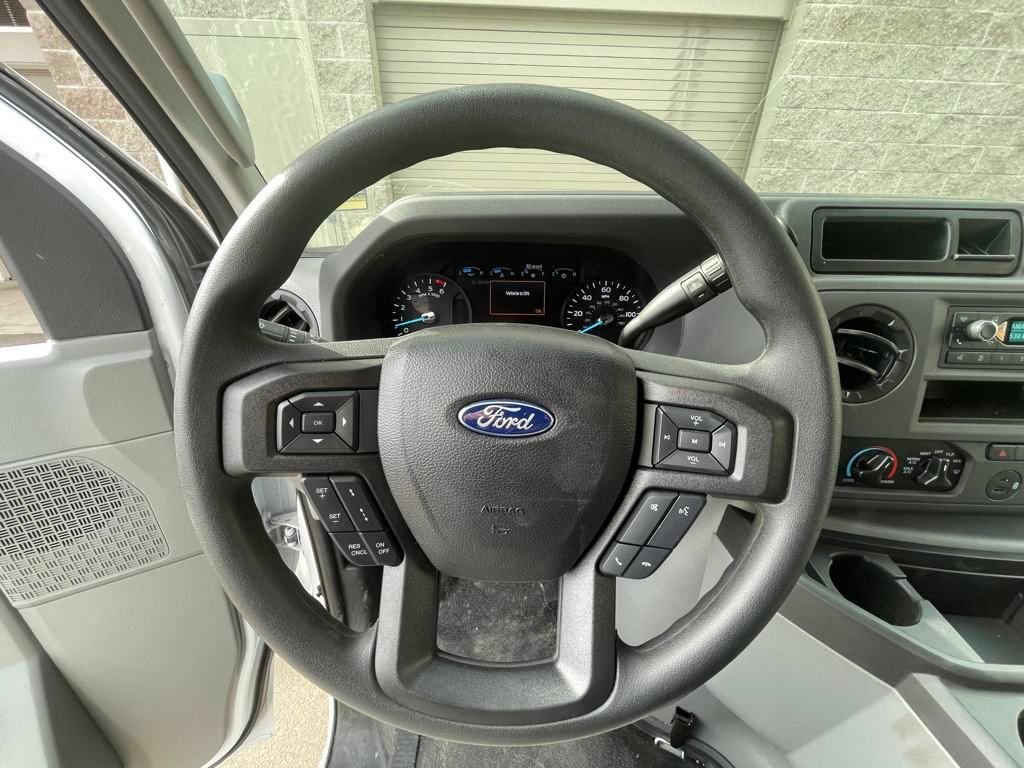 New 2024 Ford E-450 and Econoline 450 Super Duty w/ Driver's Safety Package RWD image 16