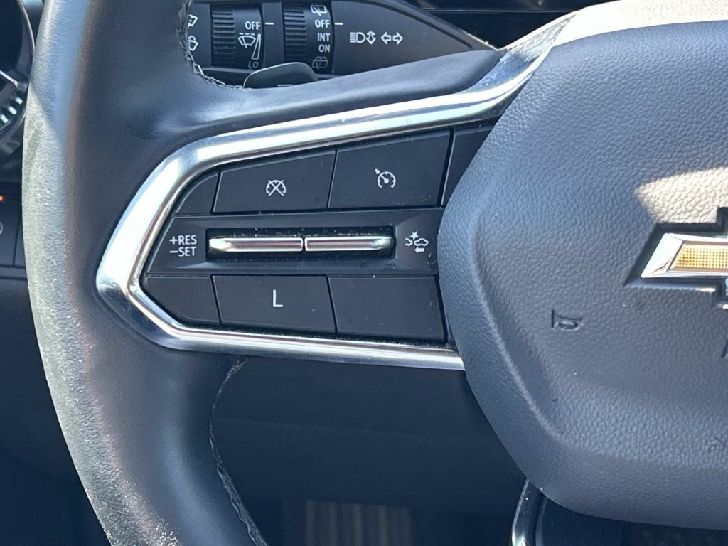 Used 2025 Chevrolet Equinox LT w/ Convenience Package II FWD image 25