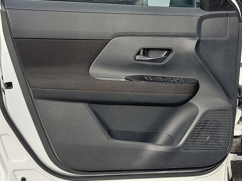 New 2026 Nissan Kicks S FWD image 18