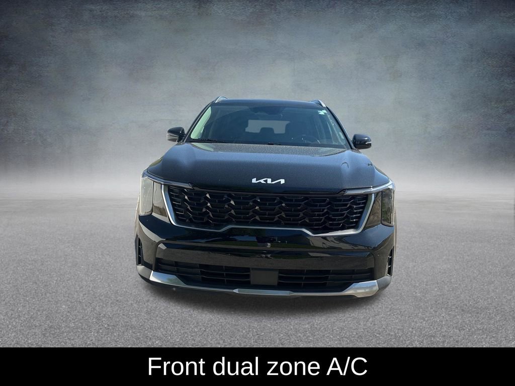 Used 2025 Kia Sorento S w/ Panoramic Sunroof Package FWD image 9