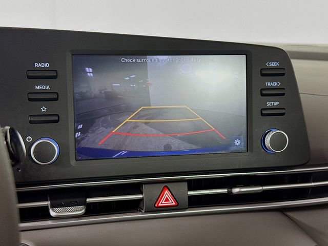 Used 2023 Hyundai Elantra SEL image 13