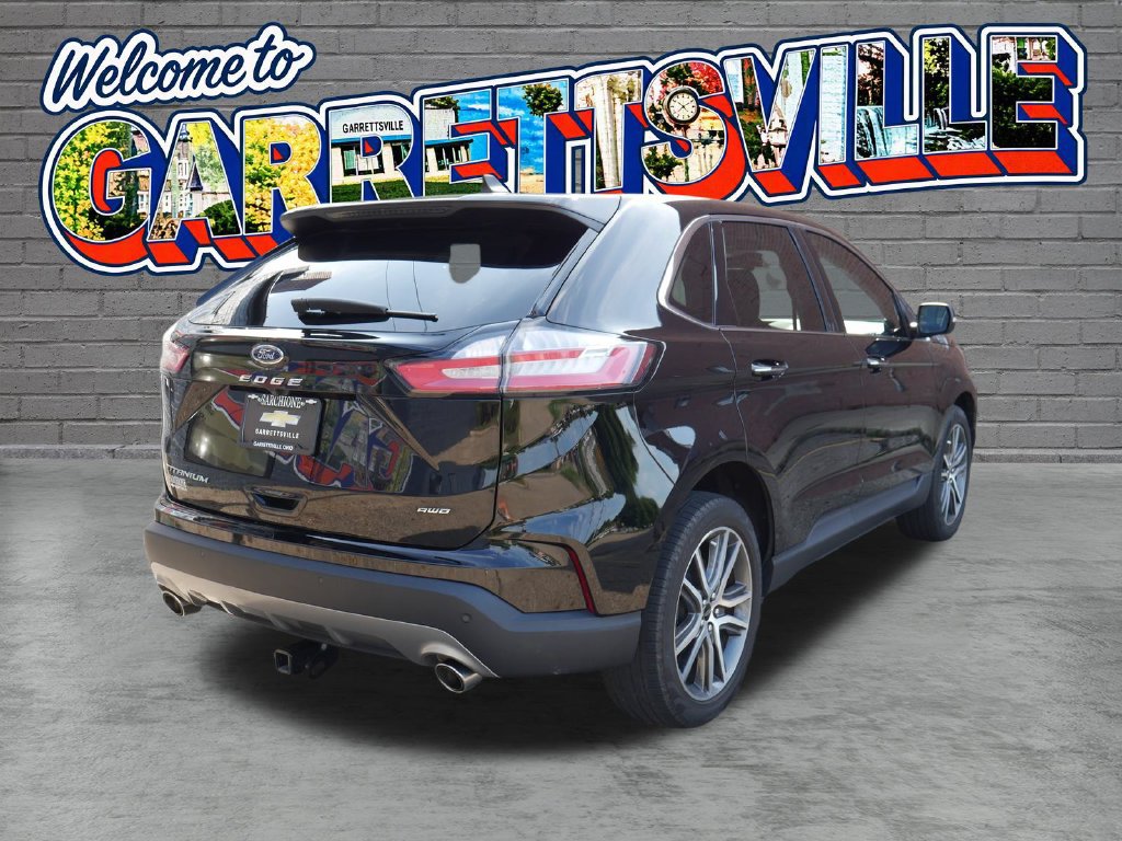 Used 2024 Ford Edge Titanium AWD/4WD image 3